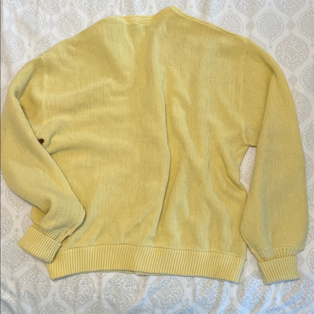 Vintage Men’s Butter Yellow Cardigan - Picture 7 of 9